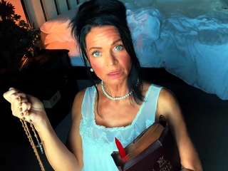 amateur,brunette,milf,solo,