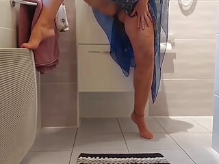 amateur,blonde,creampie,feet,fetish,foot,game,homemade,lick,mature,orgasm,pissing,tight,tight pussy,wife,