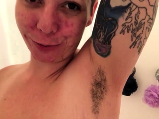 tetas grandes,morenas,fetichismo,peludos,milf,solo,