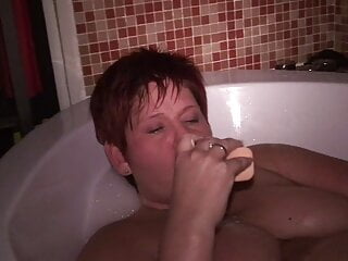 Raw labia in the bath