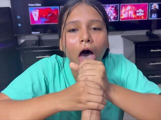 amateur,cul,gros cul,pipe,creampie,gorge profonde,levrette,latina,infirmiere,uniforme,