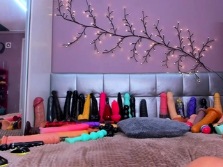 big boobs,blonde,masturbation,milf,solo,