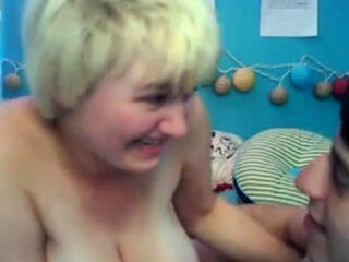 amateur,big boobs,blonde,boobs,milf,natural,solo,webcam,