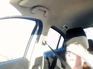 amatör,blond,avsugning,bil,ertappad,runkning,milf,utomhus,pov,webkamera,