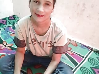 amatoriale,asiatico,bisessuale,discorsi sconci,fingering,fatto in casa,indiano,in solitaria,figa stretta,