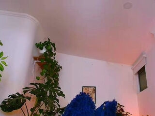 brunette,close up,masturbation,milf,solo,