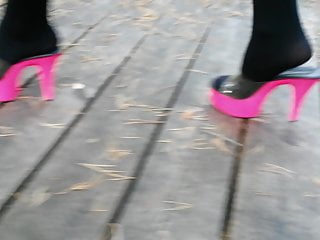 Dame L ambling with rosy mules.
