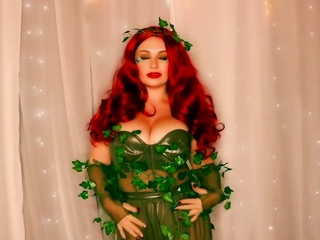Queen Michelle â€“ gimp to Poison Ivy
