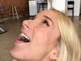 ass,blonde,close up,milf,solo,