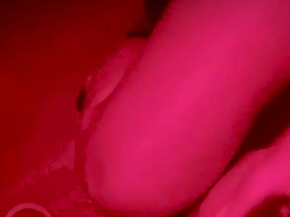 tetas grandes,mamada,de cerca,corrida,sexo duro,milf,