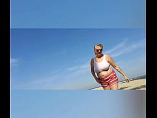 aficionadas,rubias,maduras,milf,tetas naturales,solo,