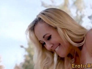 blonde,cumshot,milf,