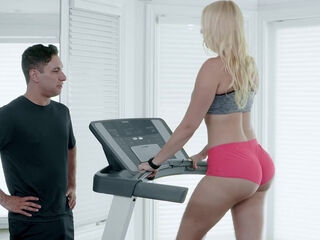 bionda,pompino,zoom,pecorina,palestra,milf,pubblico,